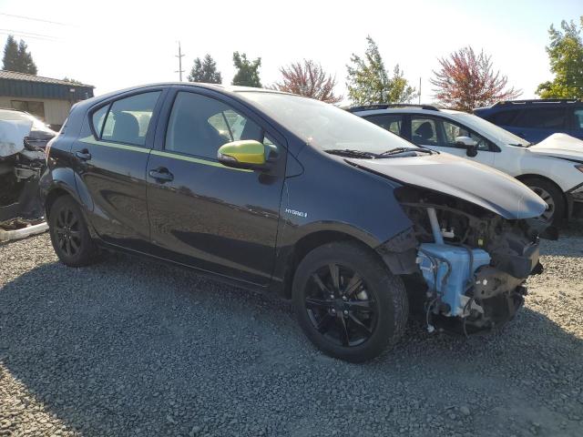 JTDKDTB37G1121554 - 2016 TOYOTA PRIUS C Schwarz Foto 4