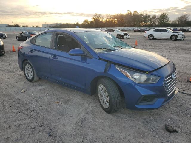 3KPC24A31KE054781 - 2019 HYUNDAI ACCENT SE BLUE photo 4