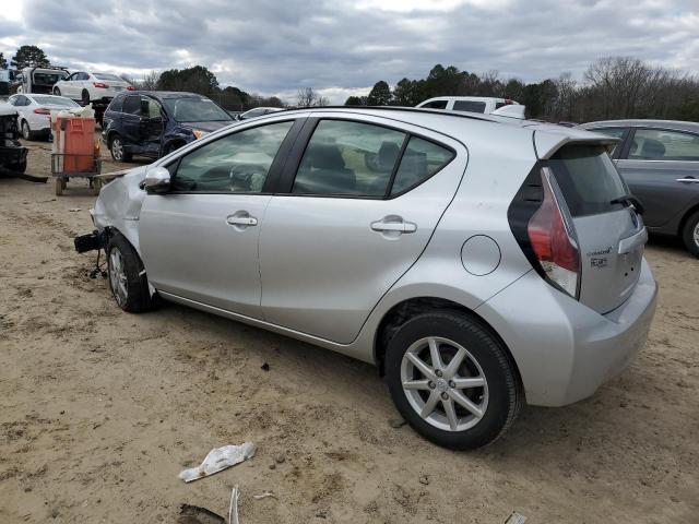 JTDKDTB30G1129527 - 2016 TOYOTA PRIUS C SILVER photo 2