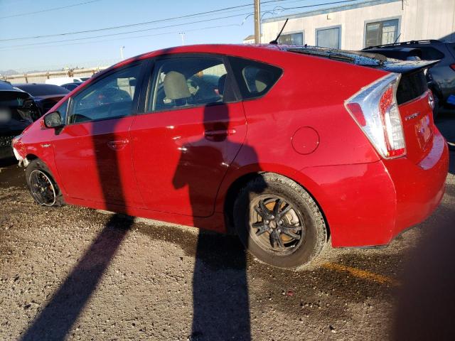 JTDKN3DUXF0437652 - 2015 TOYOTA PRIUS RED photo 2