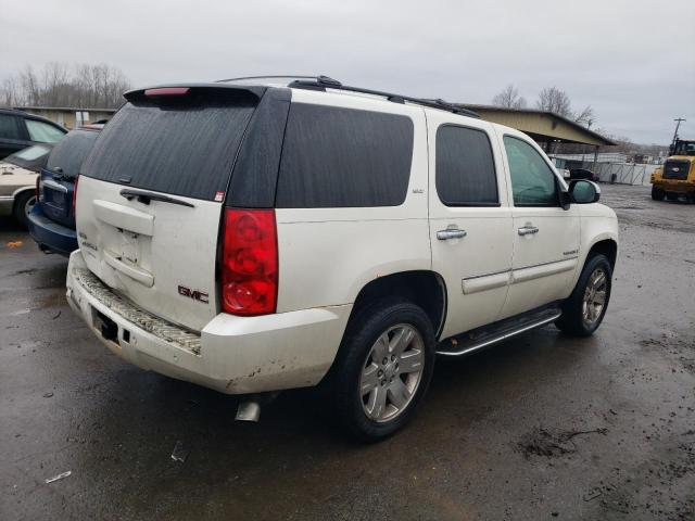 1GKFK13048R173652 - 2008 GMC YUKON WHITE photo 3