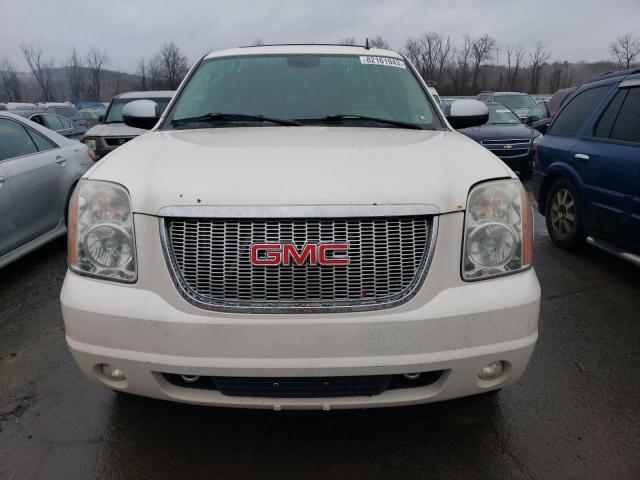 1GKFK13048R173652 - 2008 GMC YUKON WHITE photo 5