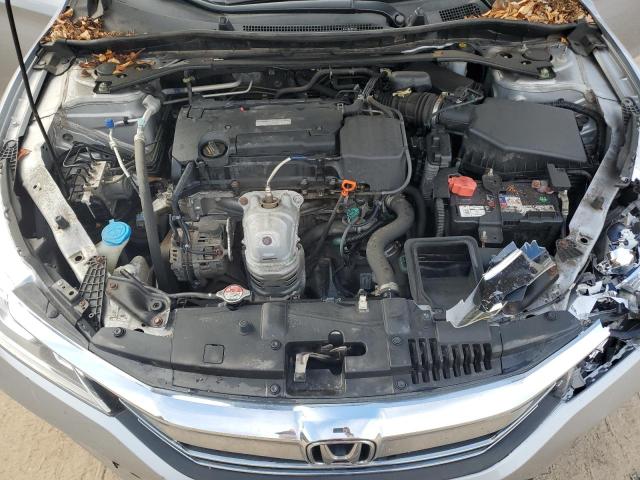 1HGCR2F71HA300818 - 2017 HONDA ACCORD EX SILVER photo 11