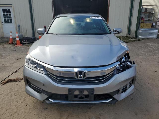 1HGCR2F71HA300818 - 2017 HONDA ACCORD EX SILVER photo 5