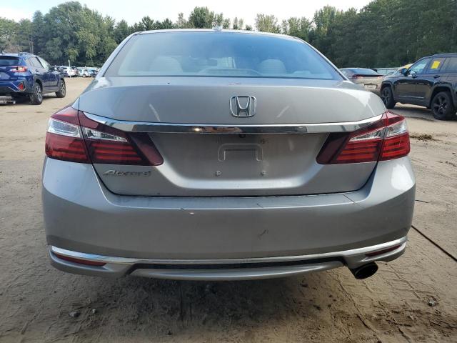 1HGCR2F71HA300818 - 2017 HONDA ACCORD EX SILVER photo 6