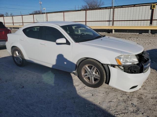 1C3CDZCB3CN237208 - 2012 DODGE AVENGER SXT WHITE photo 4