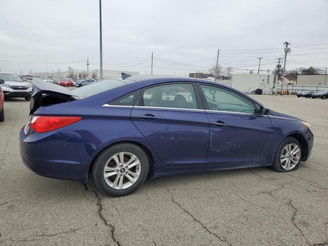 5NPEB4AC4DH702542 - 2013 HYUNDAI SONATA GLS BLUE photo 3