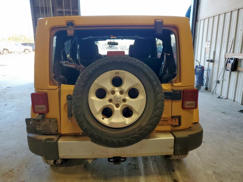 1C4BJWEG0EL111071 - 2014 JEEP WRANGLER U SAHARA TAN photo 6