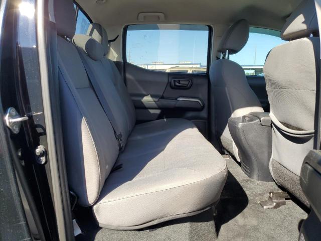 3TMAZ5CN4JM055676 - 2018 TOYOTA TACOMA DOUBLE CAB GRAY photo 11