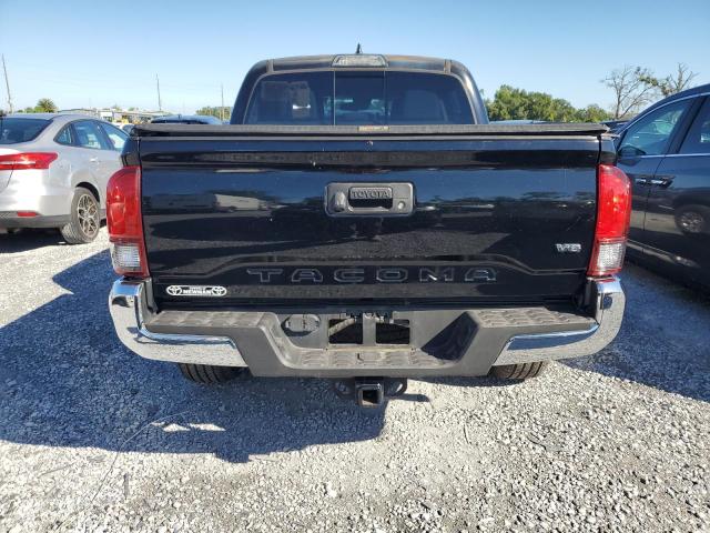 3TMAZ5CN4JM055676 - 2018 TOYOTA TACOMA DOUBLE CAB GRAY photo 6