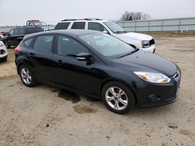 1FADP3K21DL342063 - 2013 FORD FOCUS SE BLACK photo 4