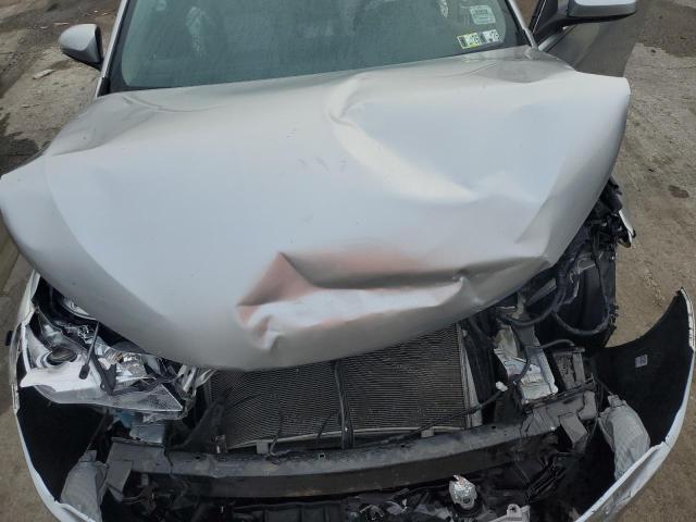 4T1BF1FK7HU743003 - 2017 TOYOTA CAMRY LE 银色 照片 11