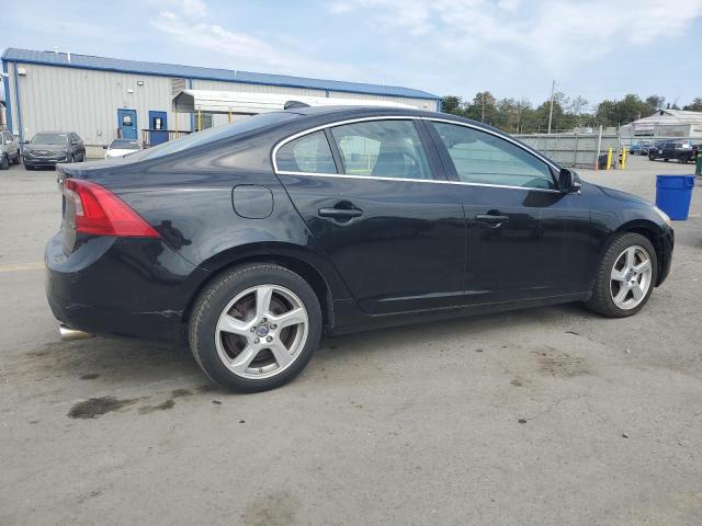 YV1612FS0D2232372 - 2013 VOLVO S60 T5 BLACK photo 3