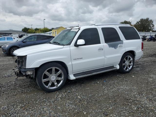 2002 CADILLAC ESCALADE LUXURY, 