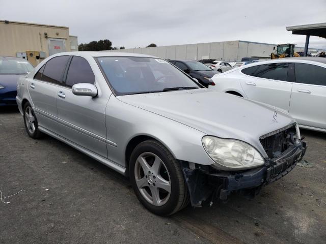 WDBNG70J45A453279 - 2005 MERCEDES-BENZ S 430 GRAY photo 4