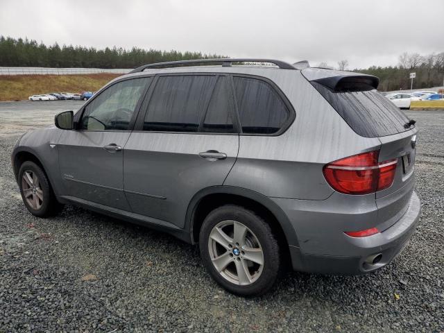 5UXZW0C52BL659047 - 2011 BMW X5 XDRIVE35D GRAY photo 2