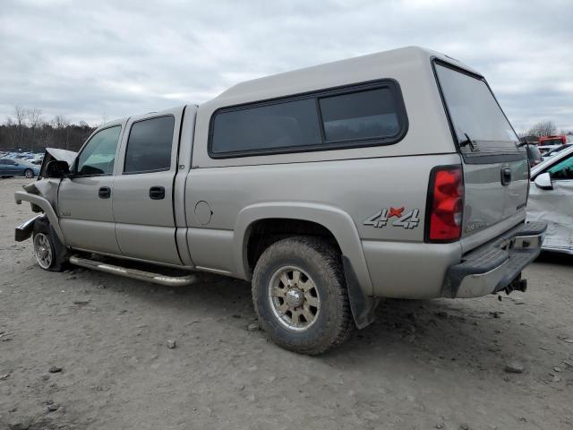 1GCGK23U14F215733 - 2004 CHEVROLET SILVERADO K2500 TAN photo 2