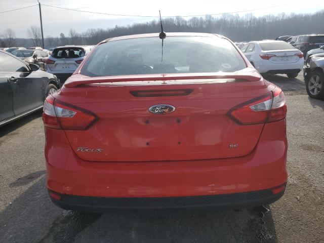 1FAHP3F24CL169097 - 2012 FORD FOCUS SE RED photo 6