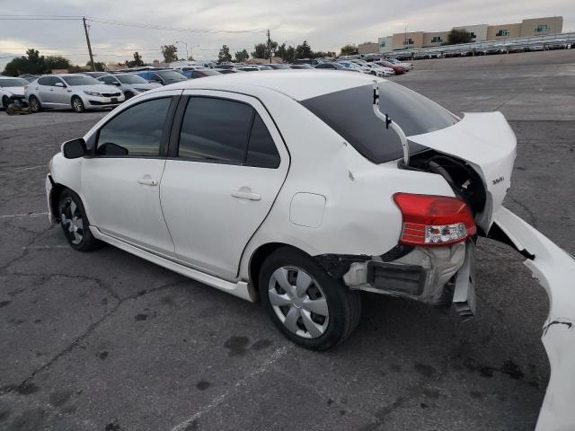 JTDBT923971051626 - 2007 TOYOTA YARIS WHITE photo 2