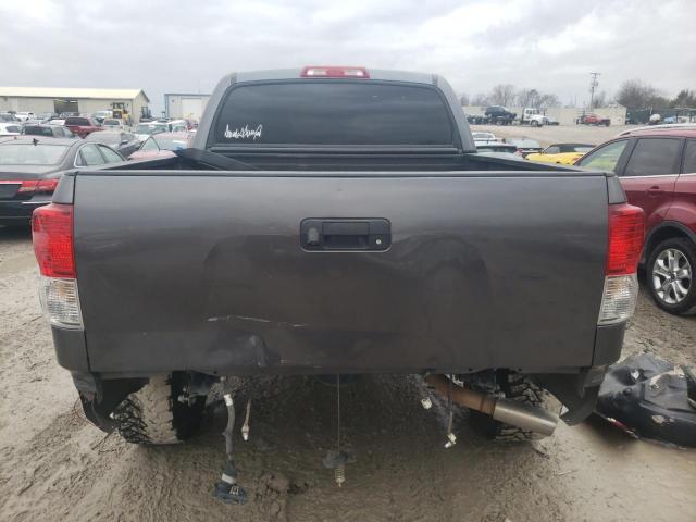 5TFDY5F14BX207914 - 2011 TOYOTA TUNDRA CREWMAX SR5 GRAY photo 6