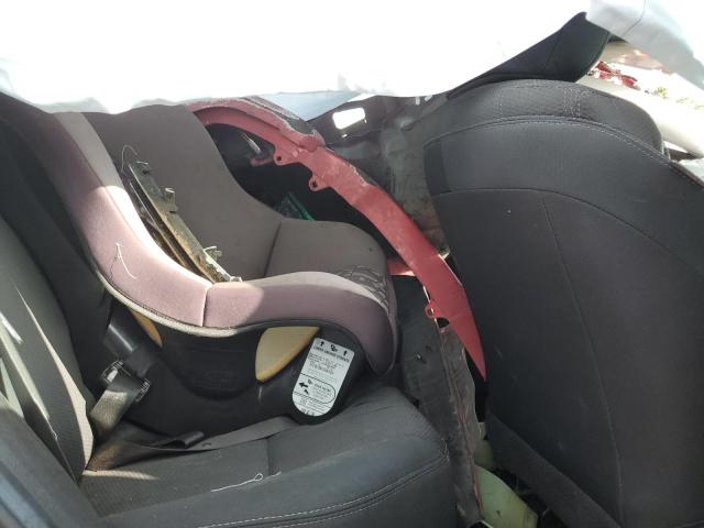 5YFBU4EE1DP095396 - 2013 TOYOTA COROLLA BASE Qırmızı foto 10