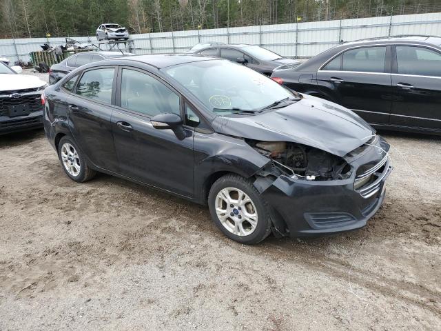 3FADP4BJ5FM104408 - 2015 FORD FIESTA SE BLACK photo 4