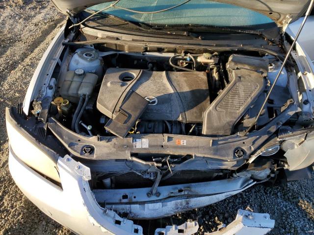 JM1BK12F451308610 - 2005 MAZDA 3 I SILVER photo 11