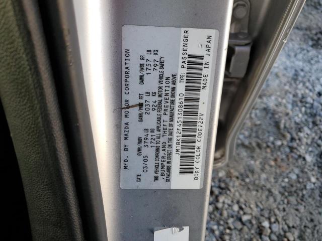 JM1BK12F451308610 - 2005 MAZDA 3 I SILVER photo 12