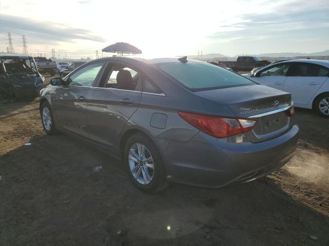 5NPEB4AC0DH640184 - 2013 HYUNDAI SONATA GLS SILVER photo 2