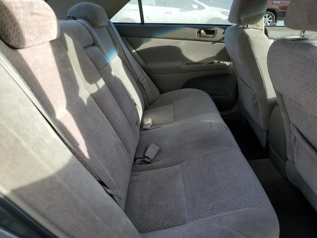 4T1BE32K74U791339 - 2004 TOYOTA CAMRY LE ნაცრისფერი ფოტო 10