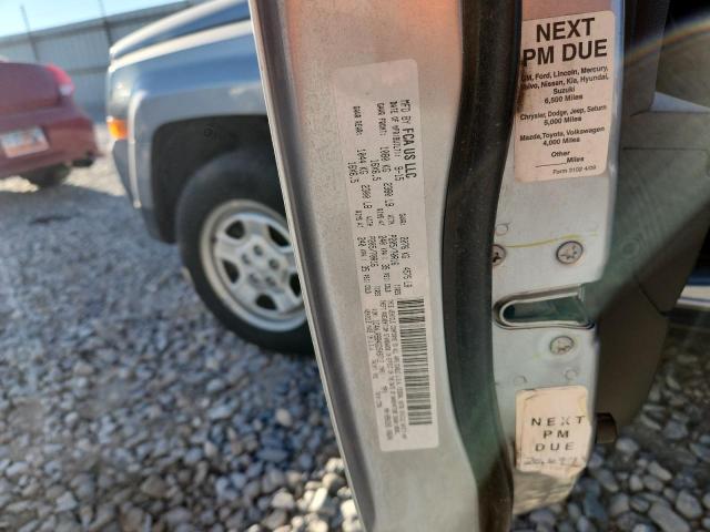 1C4NJRBB4GD549712 - 2016 JEEP PATRIOT SPORT Silber Foto 12