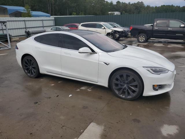 5YJSA1E27LF370826 - 2020 TESLA MODEL S أبيض صورة 4