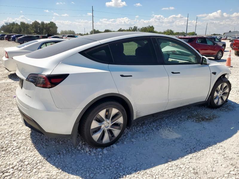 7SAYGDEE9RA289842 - 2024 TESLA MODEL Y 白色 照片 3