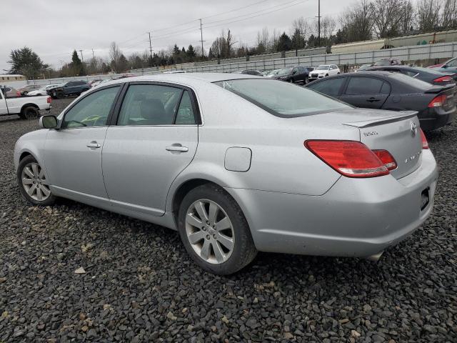 4T1BK36B56U070331 - 2006 TOYOTA AVALON XL SILVER photo 2