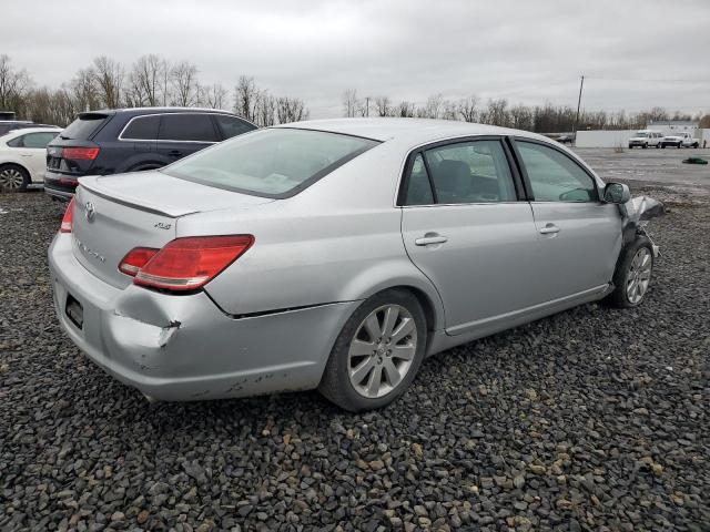 4T1BK36B56U070331 - 2006 TOYOTA AVALON XL SILVER photo 3