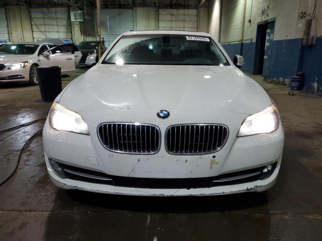 WBAXH5C55DD110503 - 2013 BMW 528 XI WHITE photo 5