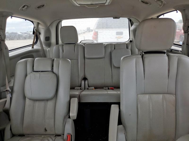 2C4RC1CG0CR156420 - 2012 CHRYSLER TOWN & COU TOURING L SILVER photo 10