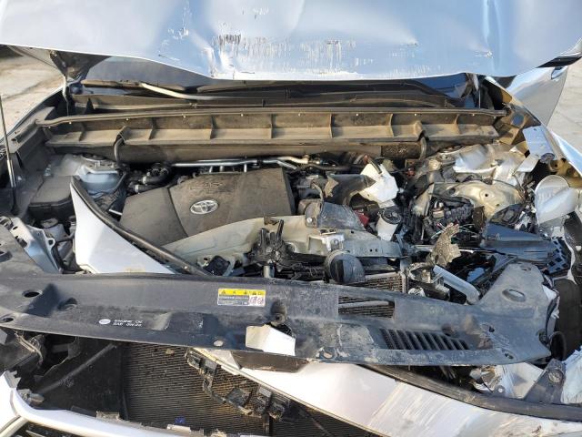 5TDHZRAH7NS093024 - 2022 TOYOTA HIGHLANDER XLE SILVER photo 12