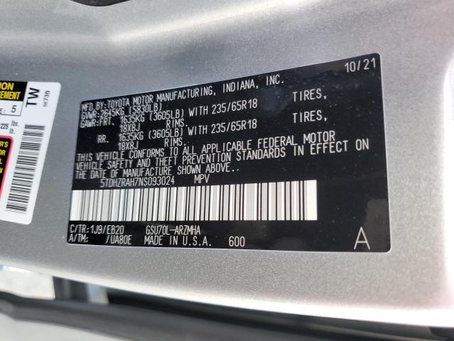 5TDHZRAH7NS093024 - 2022 TOYOTA HIGHLANDER XLE SILVER photo 13