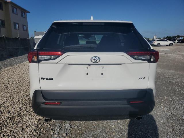 2T3W1RFV2PC226837 - 2023 TOYOTA RAV4 XLE WHITE photo 6