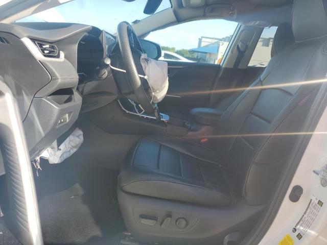 2T3W1RFV2PC226837 - 2023 TOYOTA RAV4 XLE WHITE photo 7