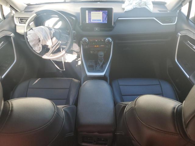 2T3W1RFV2PC226837 - 2023 TOYOTA RAV4 XLE WHITE photo 8