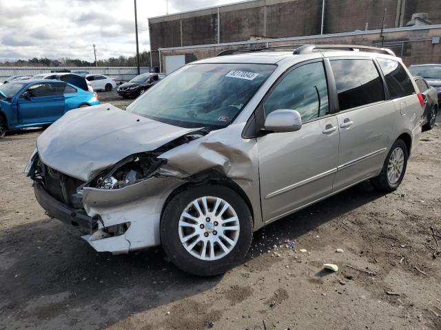 2009 TOYOTA SIENNA XLE, 