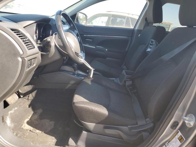 JA4AR3AU8LU018072 - 2020 MITSUBISHI OUTLANDER ES 银色 照片 7