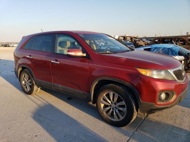 5XYKU4A20BG013560 - 2011 KIA SORENTO EX RED photo 4