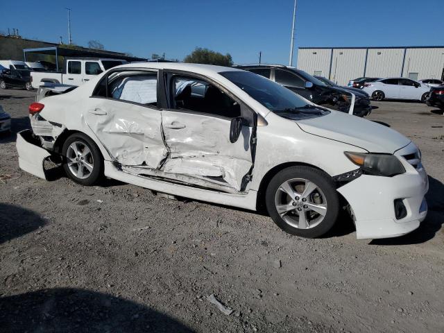 5YFBU4EE6DP212972 - 2013 TOYOTA COROLLA BASE أبيض صورة 4