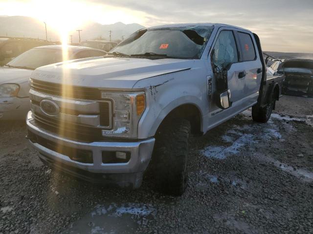 1FT7W2BT8HEC43988 - 2017 FORD F250 SUPER DUTY SILVER photo 1