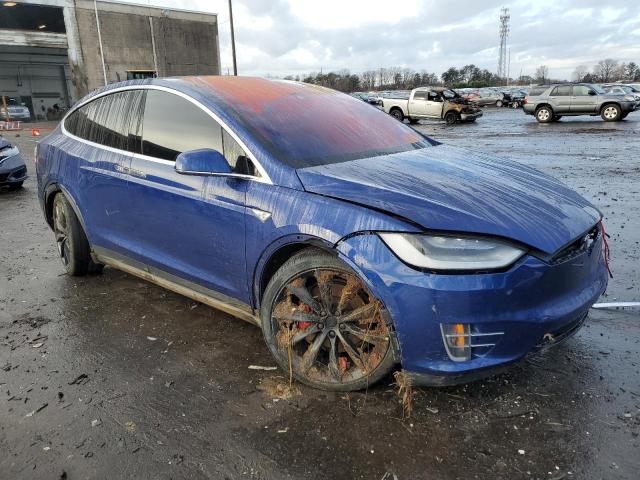 5YJXCBE41GF001165 - 2016 TESLA MODEL X BLUE photo 4