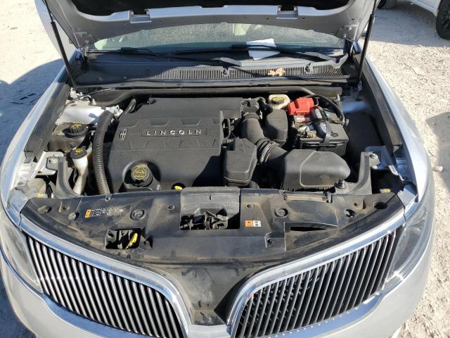 1LNHL9DK2GG601403 - 2016 LINCOLN MKS SILVER photo 11