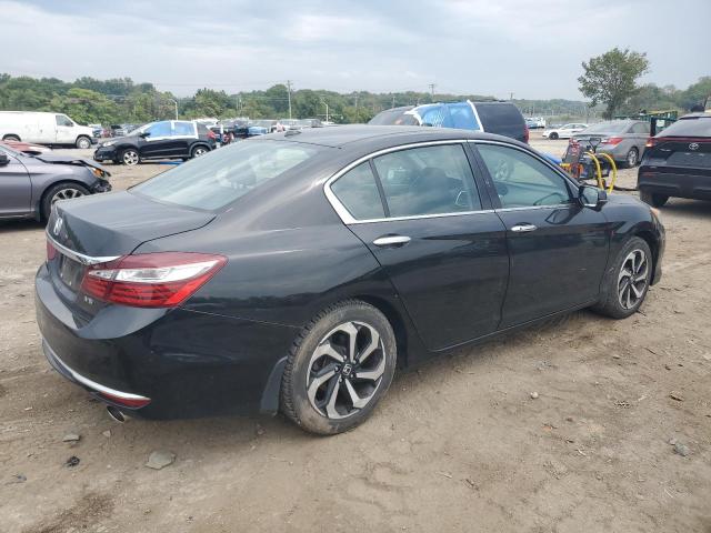 1HGCR3F86HA021024 - 2017 HONDA ACCORD EXL BLACK photo 3